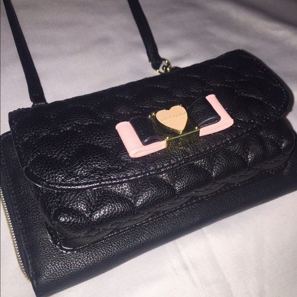 SOLD-Betsey Johnson shoulder bag (Sold on Mercari) - Picture 1 of 3
