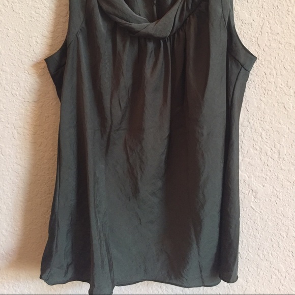 Talbots green blouse - Picture 2 of 3
