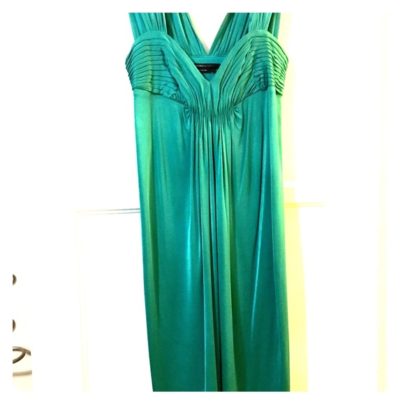 BCBG emerald fab dress
