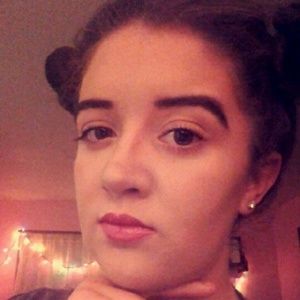 Meet your Posher, Katelyn