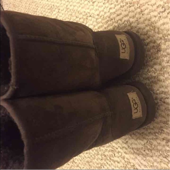 Used Uggs - image 3