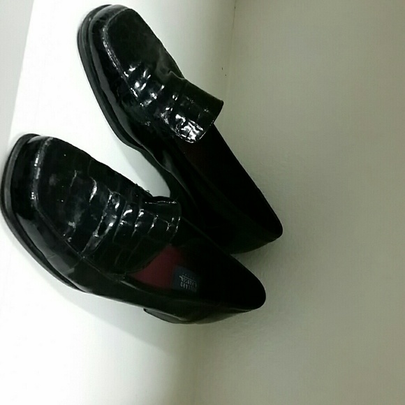 Dress shoes for suits /pants