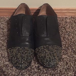 Studded oxfords