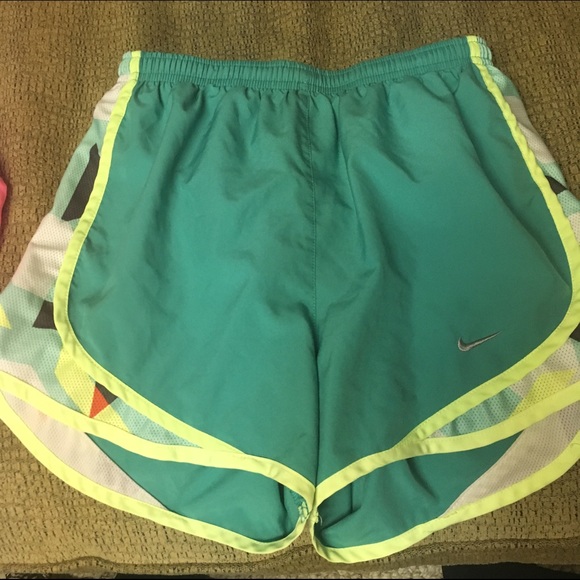 Nike tempo shorts