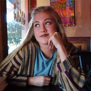 Meet your Posher, Savannah