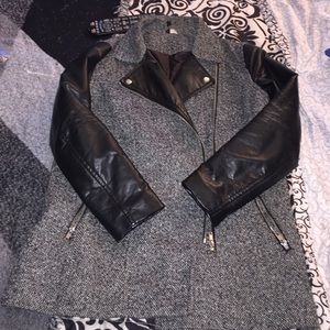 Gently worm H&M jacket perfect for spring!!