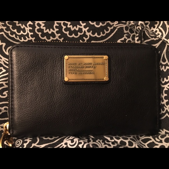 Marc by Marc Jacobs Handbags - Marc Jacobs Wallet Wristlet