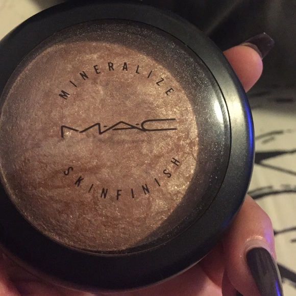 Mac Mineralize Skinfinish Soft and Gentle