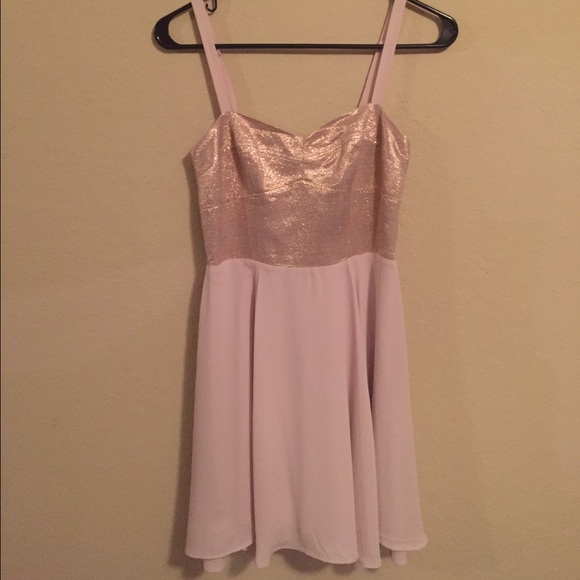 Express dress! - Picture 1 of 1