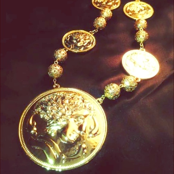 Chunky italian coin gold necklace