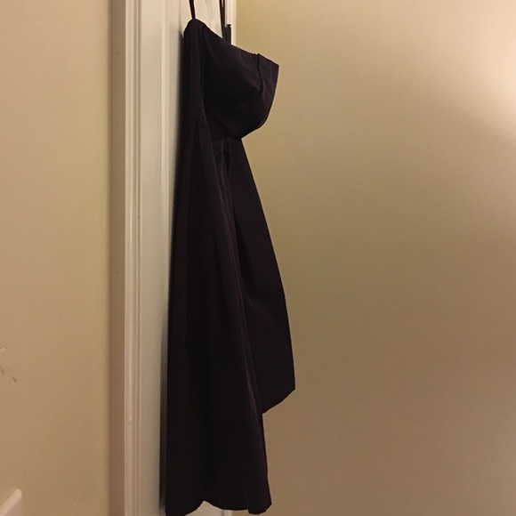 Beautiful, plum, pleated strapless dress - Picture 2 of 4