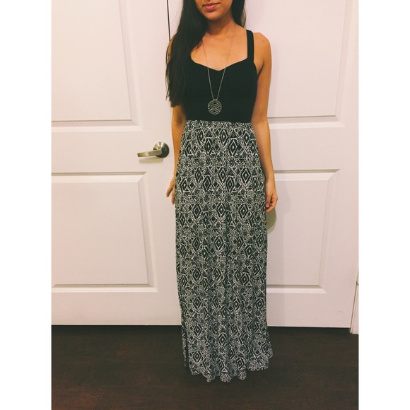 Beautiful Black and white maxi
