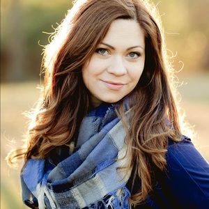 Meet your Posher, A.L. Henson