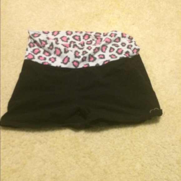 Yoga shorts