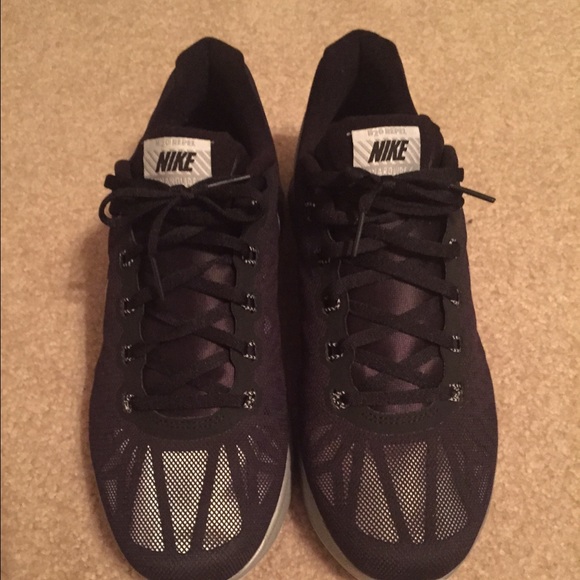 🎉 🚫SOLD!❗️Men's LUNARGLIDE 6.  size 9.5. NWOT. - Picture 2 of 4