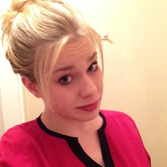Meet your Posher, Rebecca