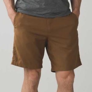 Men's lululemon size 34 khakis NWT!!!