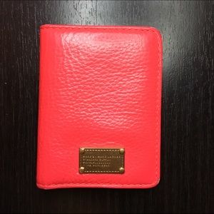 MARC BY MARC JACOBS Leather Hot Pink Card Holder