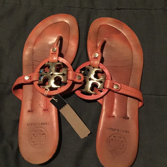 Tory burch orange sandals
