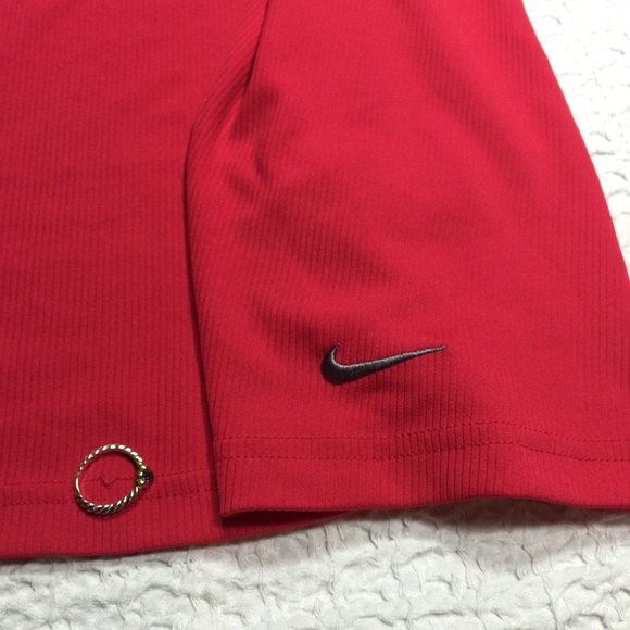Nike Dri-Fit Tight Chill Legend Ribbed Tank Top - Picture 2 of 2