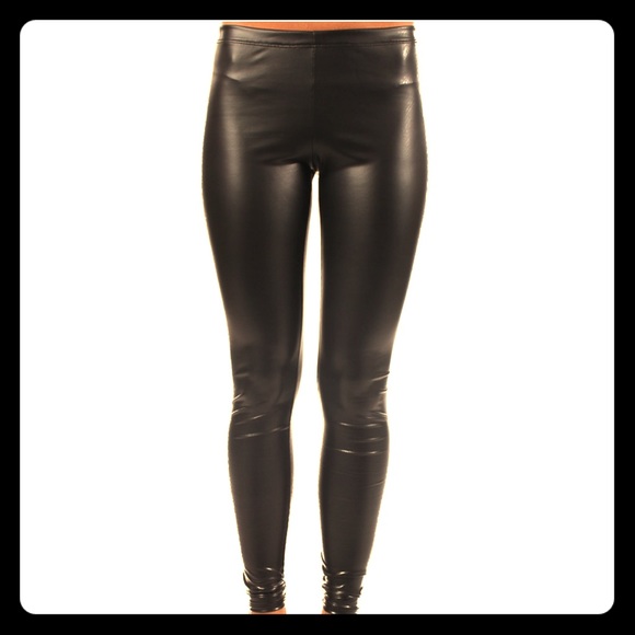 New stretch faux leather black leggings size L