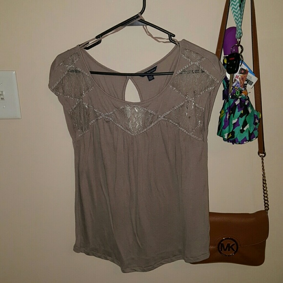 American Eagle top