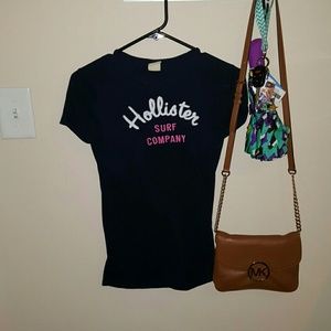 Hollister tshirt