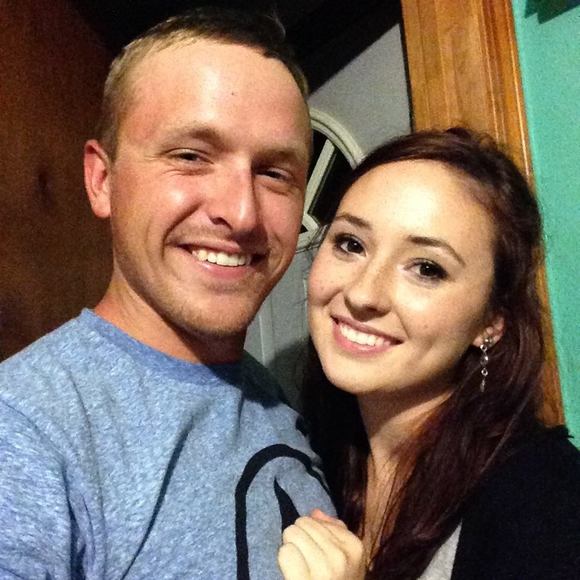 Meet your Posher, Brooke - Picture 1 of 1