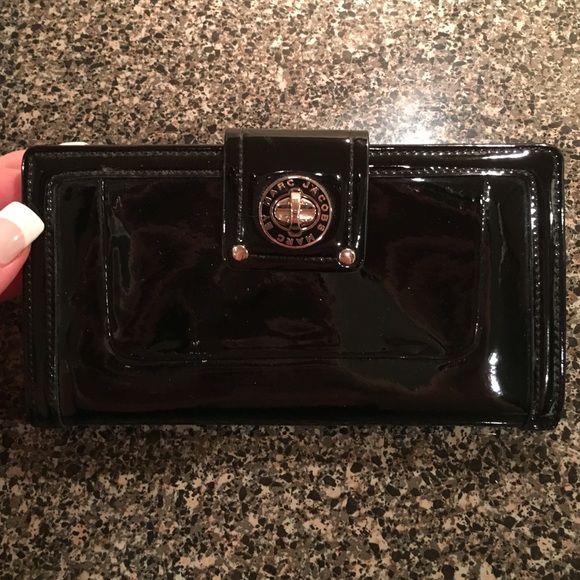 Marc by Marc Jacobs Handbags - Authentic Marc By Marc Jacobs Wallet