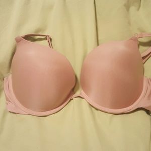 1 HOUR ONLY:VS: Nude Push-Up 36D