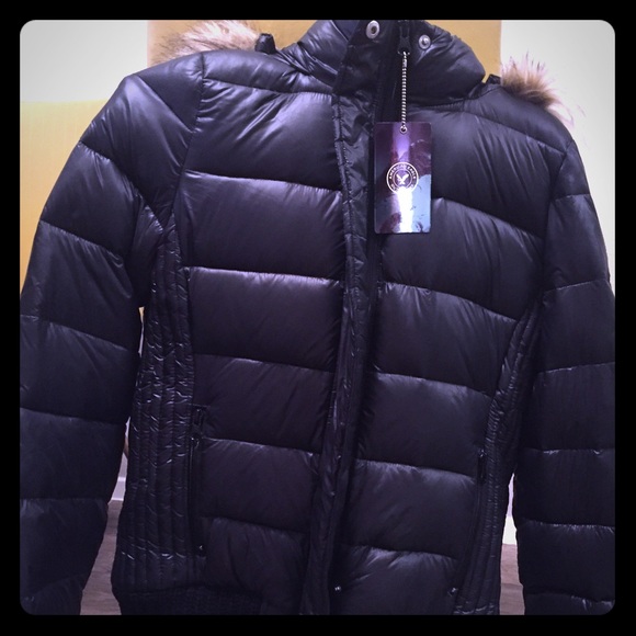 American Eagle, Black down jacket with fur hood.