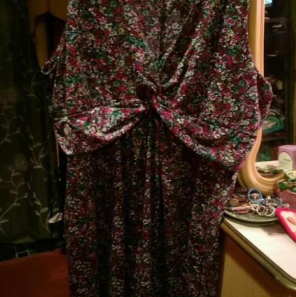 Purple floral printed dress - Picture 3 of 3