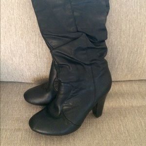 Black ANA Boots