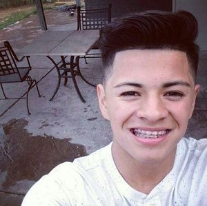 Meet your Posher, Juan