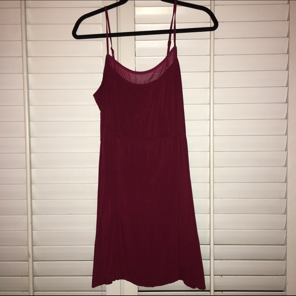 ⭕️SOLD⭕️ Red wine sleeveless baby doll dress