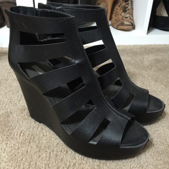 BCBGeneration Shoes - BCBG wedges (New)