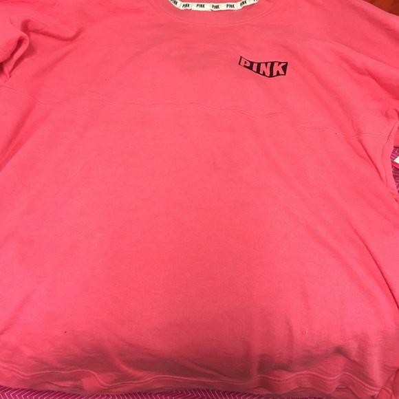 PINK Signature Crewneck