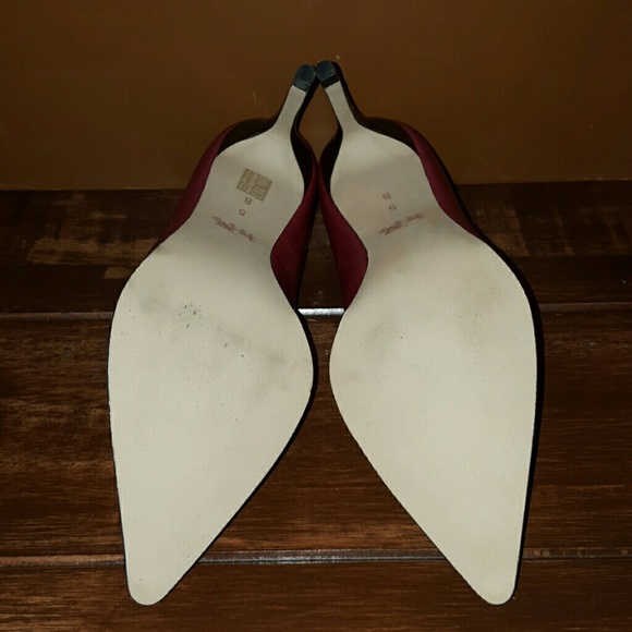 SOLD DO NOT BUY NEW Coach burgundy heels - Picture 3 of 4