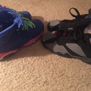 Air Jordan 6 "Royal Blue"  5.5Y Bordeaux 7 5Y