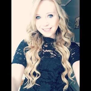 Meet your Posher, Abbie