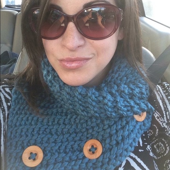 Blue Knit Cowl Scarf - Picture 2 of 2