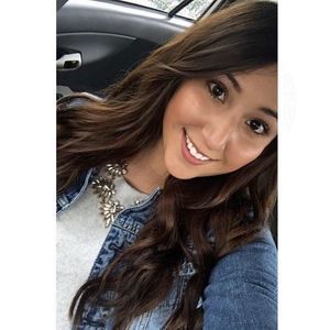 Meet your Posher, Krissy