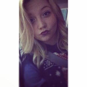 Meet your Posher, Cami