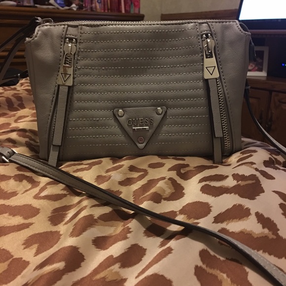 Guess purse