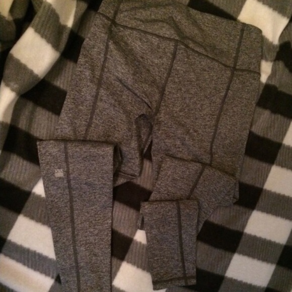 ISO Lulu, vs ultimate, and ivivva leggings - Picture 4 of 4