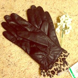 Leather gloves