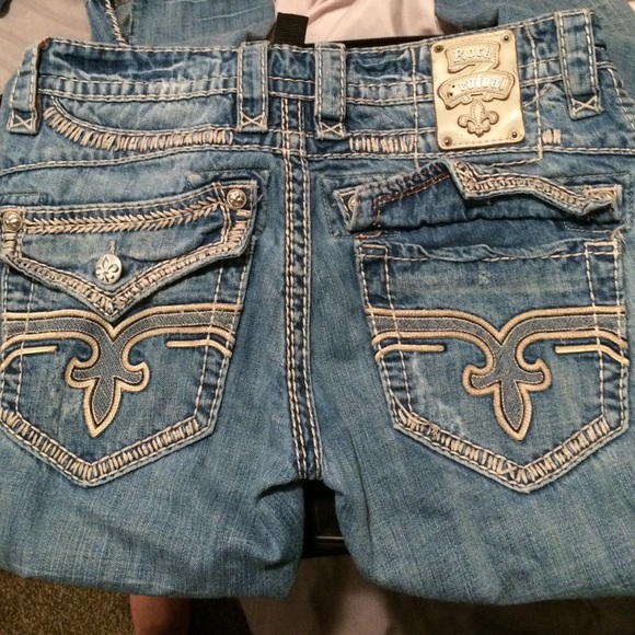 ROCK REVIVAL JEANS