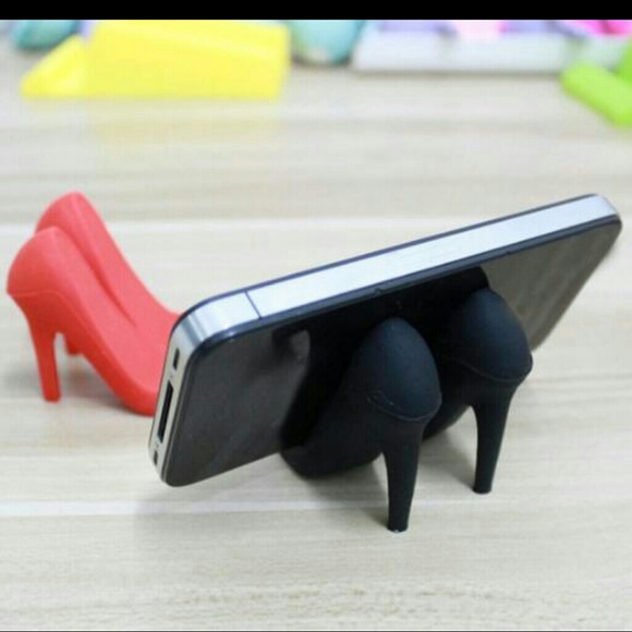 Shoes Phone Stand - Picture 3 of 4