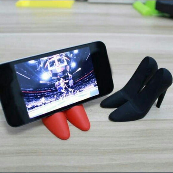Shoes Phone Stand - Picture 4 of 4