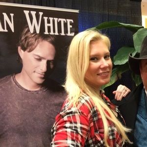 Meet your Posher, Jaime